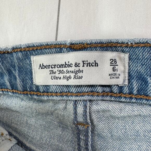 Abercrombie & Fitch Jeans Womens 28 Short Blue 90s Straight Ultra High Rise Slit - Picture 3 of 12